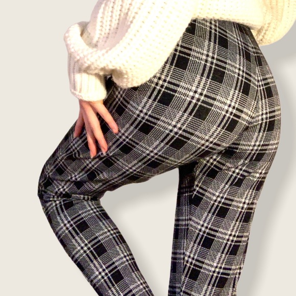 Pants - Chic plaided pants